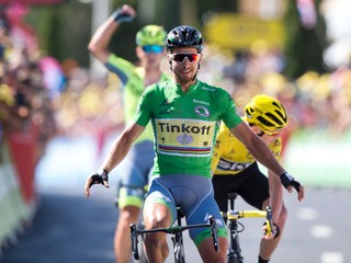 Sagan zariskoval, nastúpil s trojicou cyklistov a vyhral jedenástu etapu