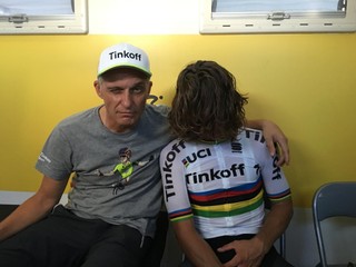 Takúto fotografiu zverejnil Oleg Tiňkov po víťazstve Petra Sagana v pondelňajšej etape na Tour de France.