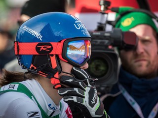 Slovenská lyžiarka Petra Vlhová po 2. kole slalomu žien Svetového pohára v slovinskej Kranjskej Gore.
