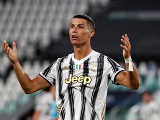 Nedeľňajší veľký šláger je ohrozený, Juventus aj Neapol hlásia pozitívne prípady