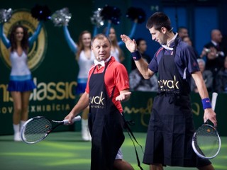 Marián Vajda a Novak Djokovič na Tennis Classic v Bratislave v roku 2012.