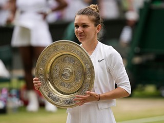 Šampiónkou Wimbledonu je Halepová, Serene nedala vo finále šancu