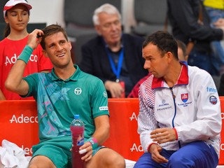 Slováci nechceli Federera s Wawrinkom, tak vybrali antuku