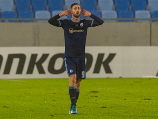 Andraž Šporar oslavuje gól počas záverečného zápasu 6. kola skupinovej fázy Európskej ligy UEFA K-skupiny ŠK Slovan Bratislava – Sporting Braga.