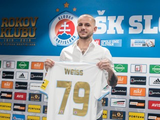 Weiss debutoval za Slovan Bratislava, Trenčín deklasoval Trnavu