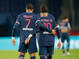 Kylian Mbappé (vľavo) a Neymar.