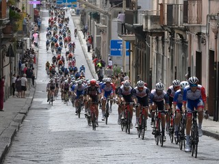 Momentka z Giro d'Italia 2020.