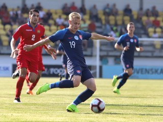 Peter Kolesár v drese mládežníckej reprezentácie.