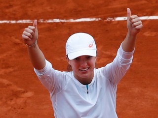 Iga Swiateková po triumfe na Roland Garros 2020.