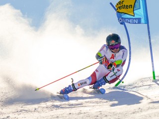Adam Žampa postúpil v Söldene do druhého kola, favoritov prekvapil Švajčiar