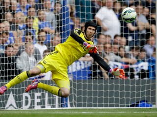 Petr Čech v drese Chelsea Londýn.