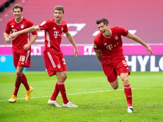 Hertha s Pekaríkom nestačila na Lipsko, Bayern strelil až päť gólov