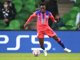 Callum Hudson-Odoi v drese Chelsea FC.