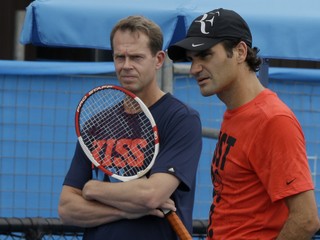Stefan Edberg (vľavo) a Roger Federer v roku 2014.