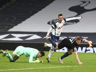 Tottenham v šlágri zdolal Manchester City a dostal sa na čelo Premier League