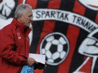 Karol Pecze musí do odvety vymyslieť plán, ako prekonať obranu FK Sarajevo.