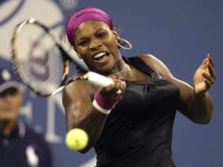 Ak postúpi Serena Williamsová na US Open do finále bude opäť svetovou jednotkou.