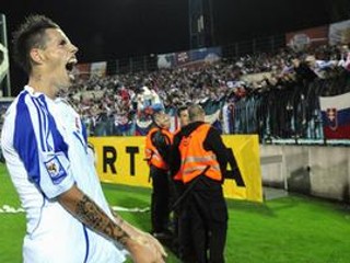 Marek Hamšík po góle do českej siete v septembri na Tehelnom poli.