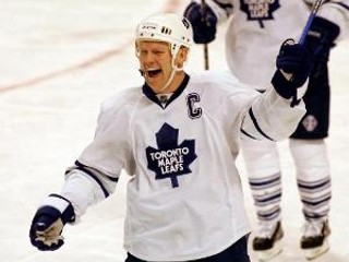 Mats Sundin je jedným z najlepších hráčov Toronta Maple Leafs v jeho histórii.