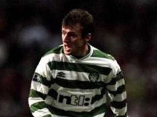 Ľubomír Moravčík v drese Celticu Glasgow.