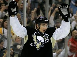 Na Šatana údajne čaká lukratívna ponuka z KHL