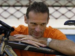 Dominik Hašek sa vracia do českej extraligy.