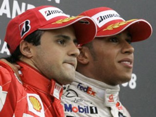 Lewis Hamilton s Felipe Massom.