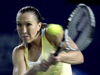 Daniela Hantuchová nestačila vo štvrťfinále dvojhry v Pekingu na Jelenu Jankovičovú.