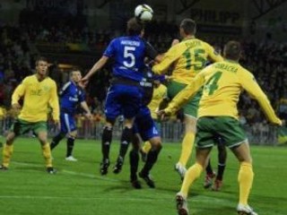 Hamburg potvrdil úlhu favorita.