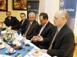 Firma U. S. Steel bude pokračovať v podpore košického hokeja.