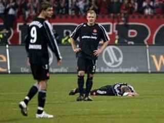 Norimberský plač po dobre rozohranej partii so zlým koncom. Po remíze 2:2 postúpila Benfika Lisabon.