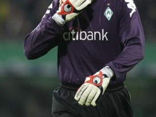 Brankár Werderu Tim Wiese bezprostredne po zápase.