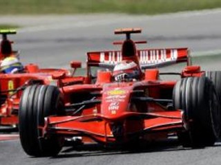 Kimi Räikkönen odštartuje na Veľkej Cene Španielska z pole position.