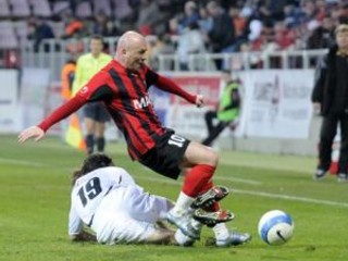 Slovenský pohár sa stane korisťou jedného z dvojice Petržalka - Trnava.