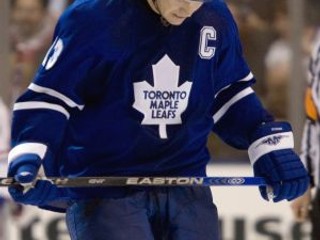 Totonto je v kríze a vie to aj jeho kapitán Mats Sundin.