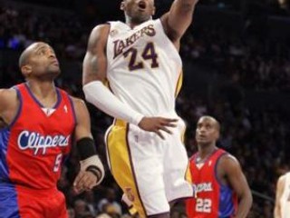Kobe Bryant pomohol Lakers k mnohým víťazstvám.