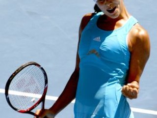 Podľa stávkových kancelárií je jasnou favoritkou semifinále Hantuchová - Ivanovičová srbská tenistka.