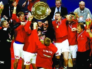 Dánska radosť po premiérovom zisku európskeho zlata.