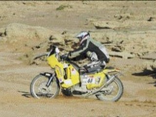 Slovenský motocyklový reprezentant Jaroslav Katriňák v 3. etape minuloročnej Rely Dakar.