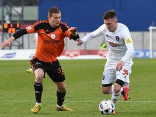 Miloš Lačný (vľavo) v Ružomberku skončil na vlastnú žiadosť.