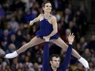 Meagan Duhamelová a Eric Radford obhájili titul z vlaňajška.