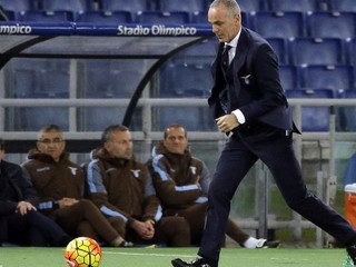 Pioli dnešným dňom na lavičke Lazia skončil.