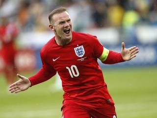 Angličanov proti Slovákom povedie Rooney. Pre trénera je jasný líder