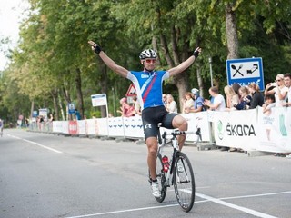 Tyborovi aktuálne patrí v celkovej klasifikácii pretekov druhá priečka.