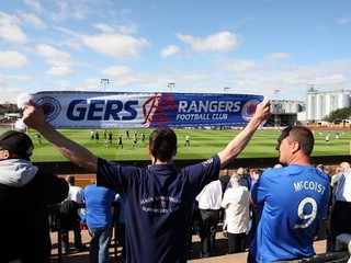 Old Firm je späť. Rangers po štyroch rokoch medzi elitu