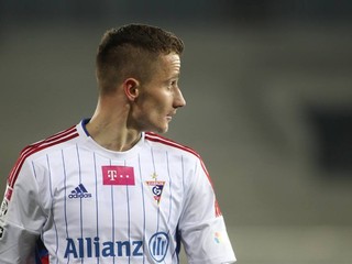 Slovenský futbalista mal v tejto sezóne veľmi veľa smoly.