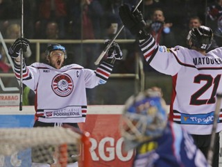 Banská Bystrica dosiahla prvý finálový triumf, nad Nitrou vyhrala 5:3