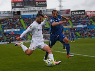 Druhý gól Realu vsietil Isco (pri lopte).