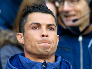 Prvý zápas semifinále Ligy majstrov na ihrisku Manchestru City sledoval Cristiano Ronaldo iba ako divák.