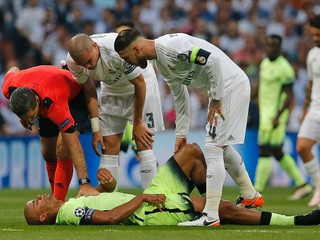 Opora City aj reprezentácie Belgicka sa zranila v zápase proti Realu Madrid.